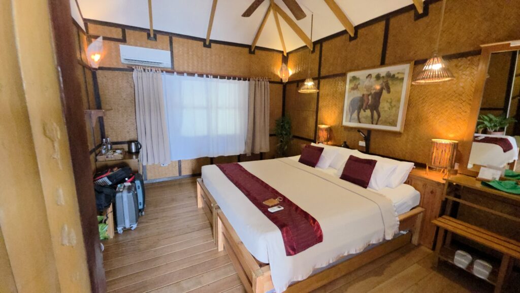 科隆 El Rio Y Mar Resort 的 Standard Native Cabana