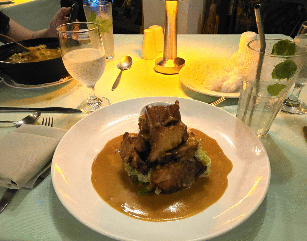 科隆 El Rio Y Mar Resort 餐廳的特色料理